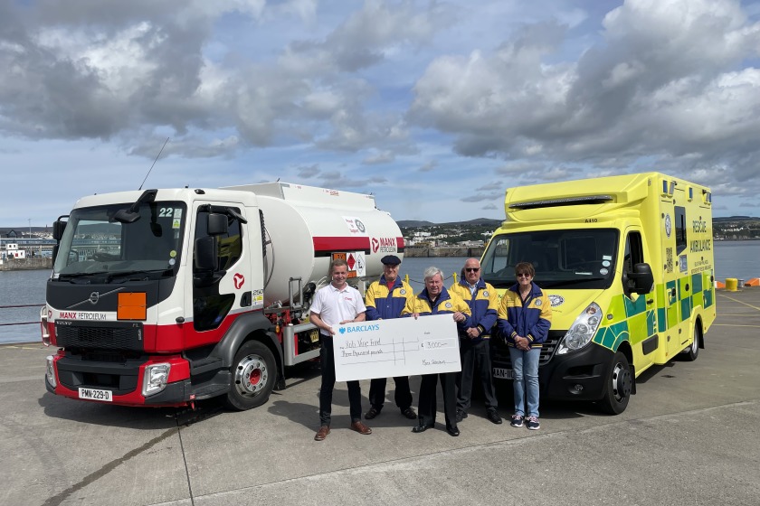 David Carridge of Manx Petroleum presented a cheque to Dr David B Stevens MBE, Cathie McGurgan, Stuart Greaves and Alan Greaves